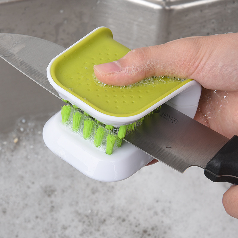 Cutlery cleaning brush